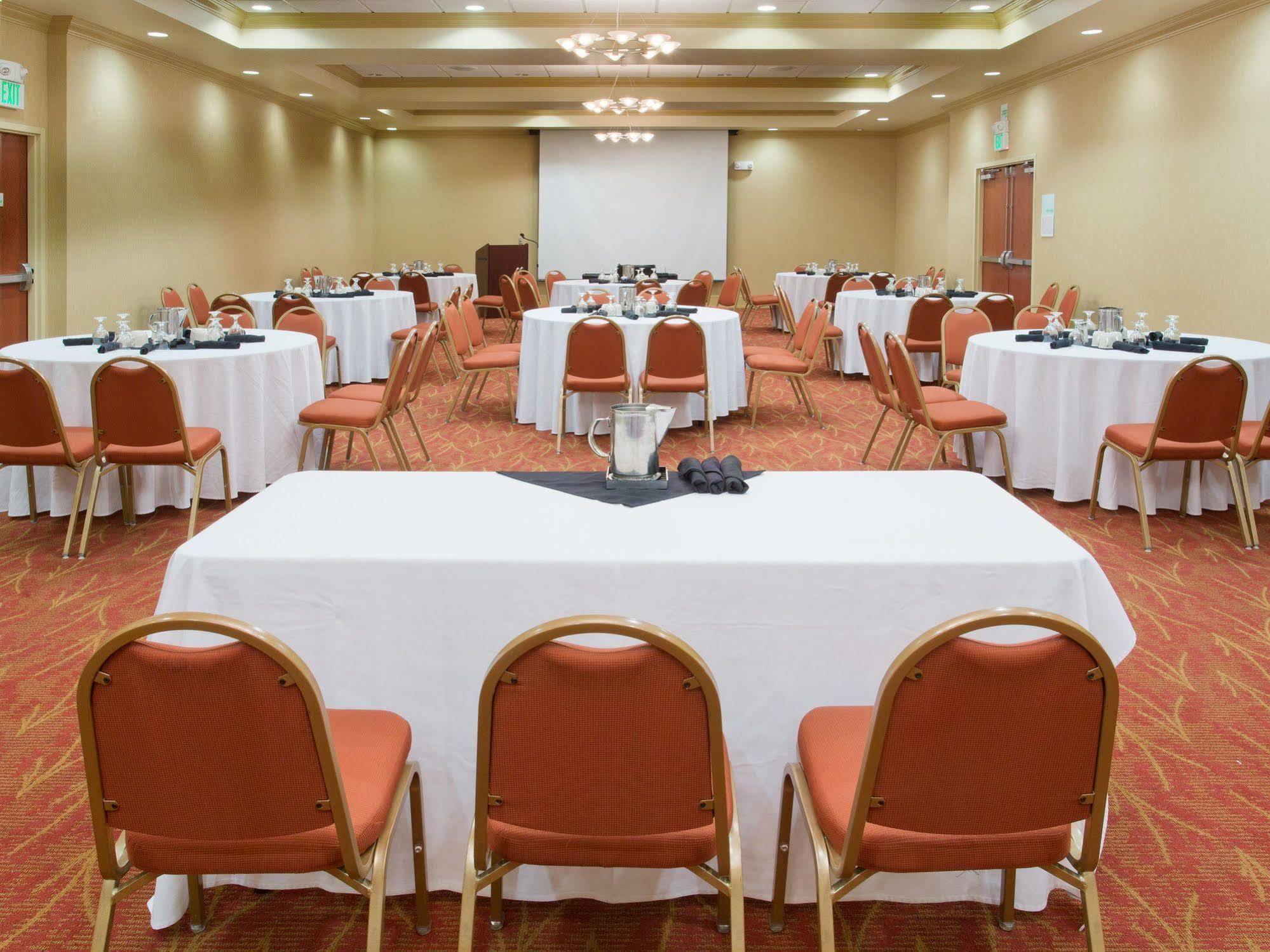 By Ihg Hotel 3*