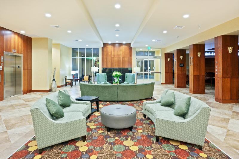 By Ihg